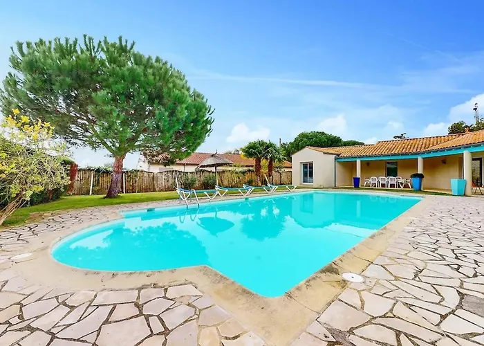 Pittoresque à Meschers-sur-gironde, Piscine Privée Villa *