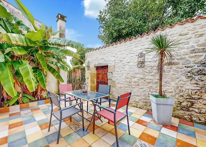 Pittoresque à Meschers-sur-gironde, Piscine Privée *