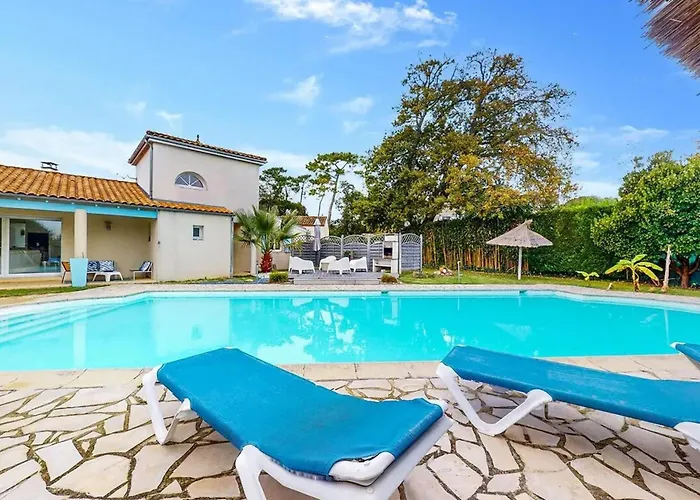 Pittoresque à Meschers-sur-gironde, Piscine Privée * Meschers-sur-Gironde